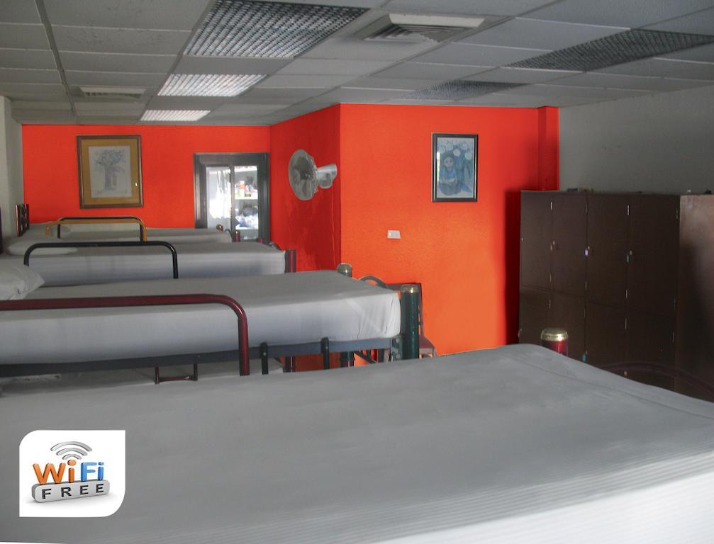 Hostel Mundo Maya Cancun Room photo